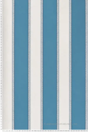 Papier peint Rayure Sackville Stripe bleu foncé - Signature de Nina Campbell Réf. OSB-NCW4492-05 Prix Promo